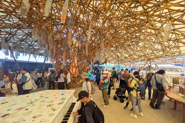 大阪万博、クラゲ館の中の様子